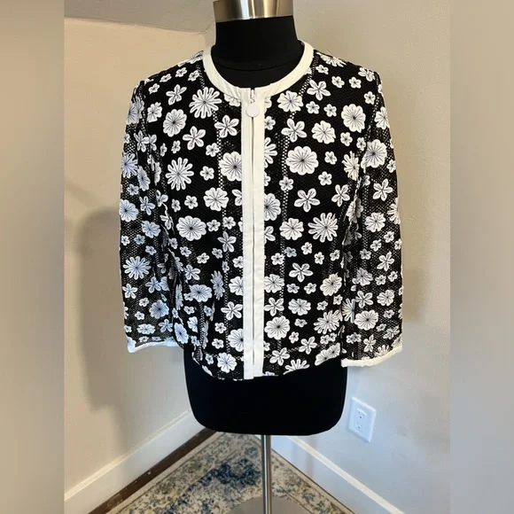 ZELDA Vintage Black/White Floral Faux Leather Cutout Mesh Jacket - Picture 3 of 11